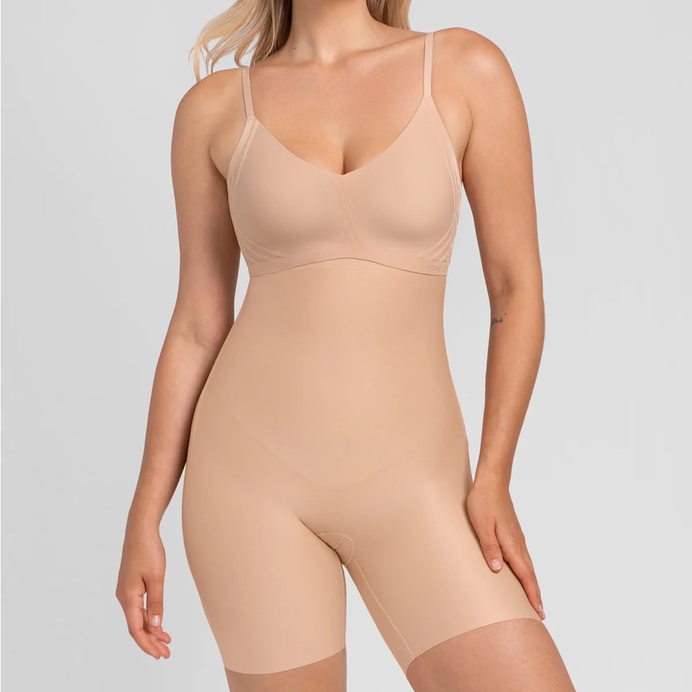 NWT Honeylove No-Show High Waist Seamless Shorts, Sand, 2X